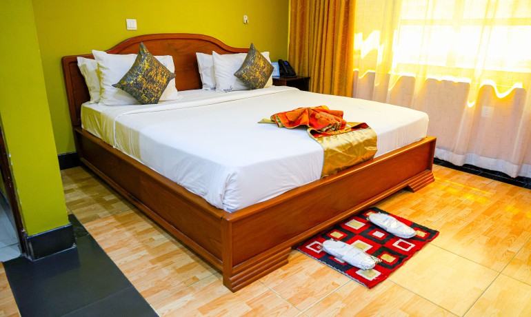 Superior Suites