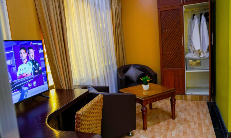 Superior Suites